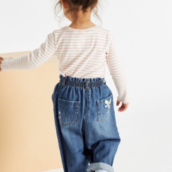 Girls Applique Detail Paperbag Jeans - Picture 3 of 3